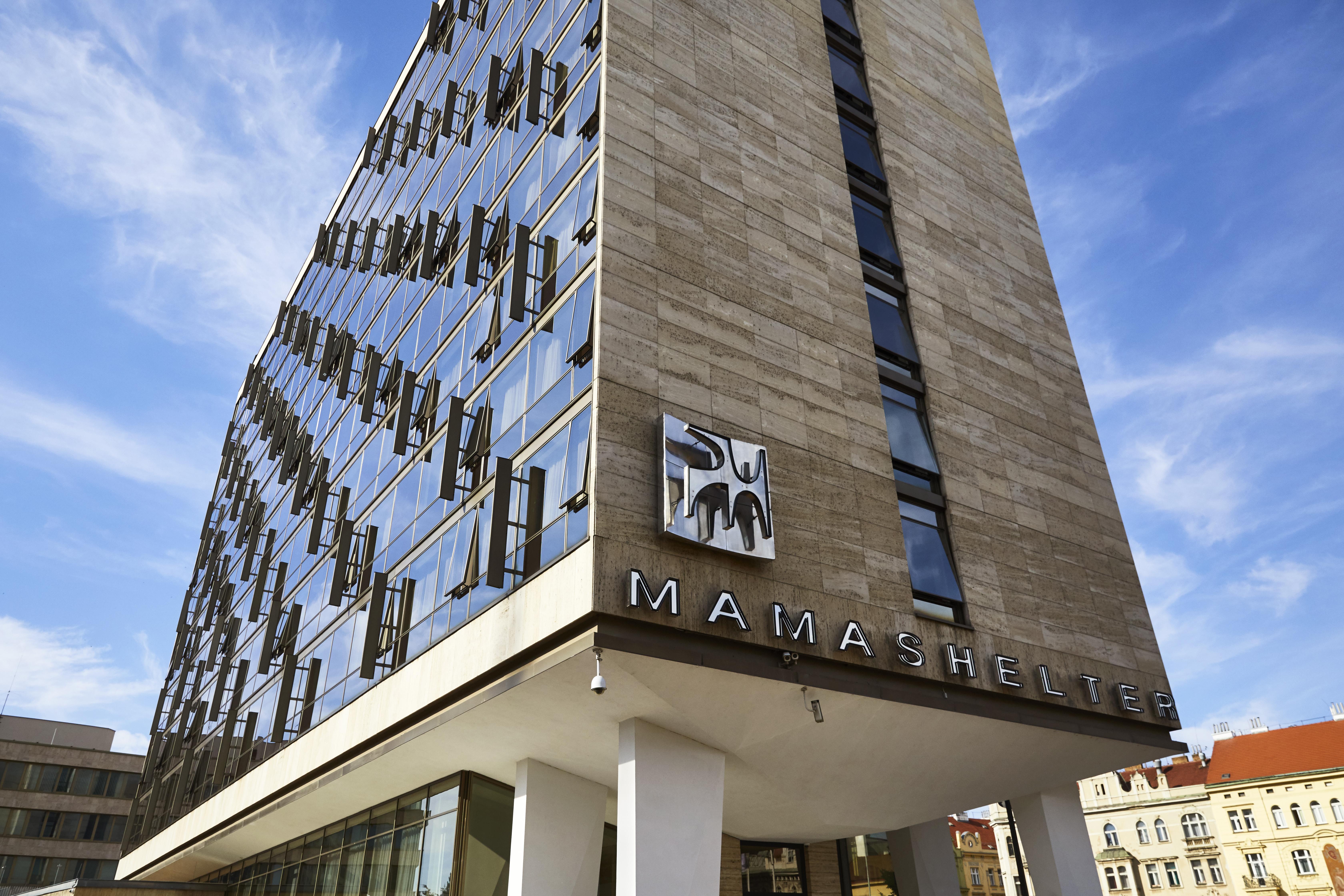 Mama Shelter Prague Hotel Exterior photo